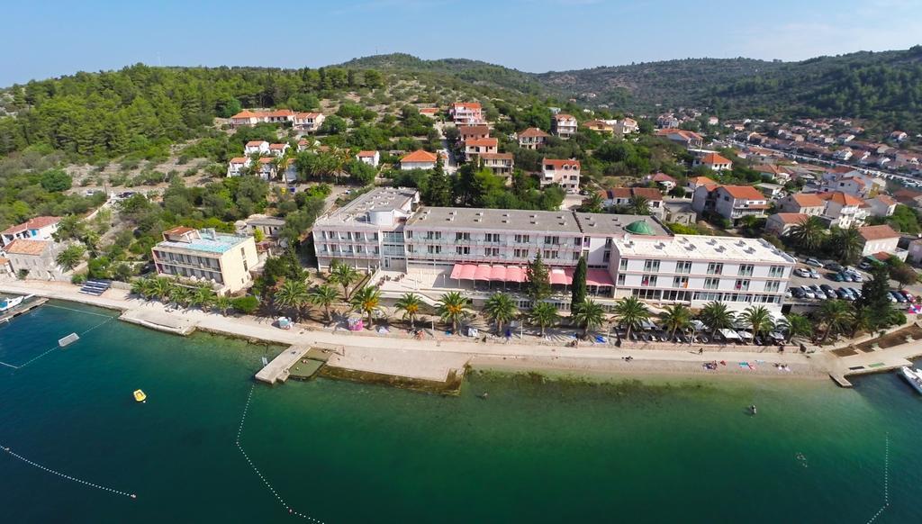 Hotel Posejdon Вела Лука Екстериор снимка