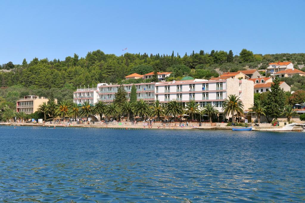 Hotel Posejdon Вела Лука Екстериор снимка