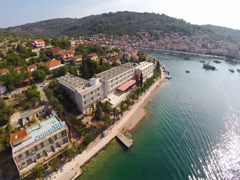 Hotel Posejdon Вела Лука Екстериор снимка